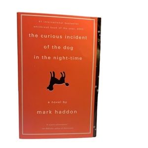 Grade 11 novel NWOT curious incident of the dog in the night-time